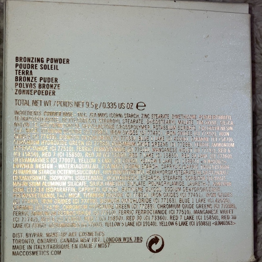 MAC X RiRi - Bronzer - HTF - Picture 5 of 5